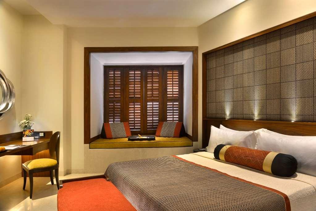 The Lalit Great Eastern Kolkata Hotel Phòng bức ảnh